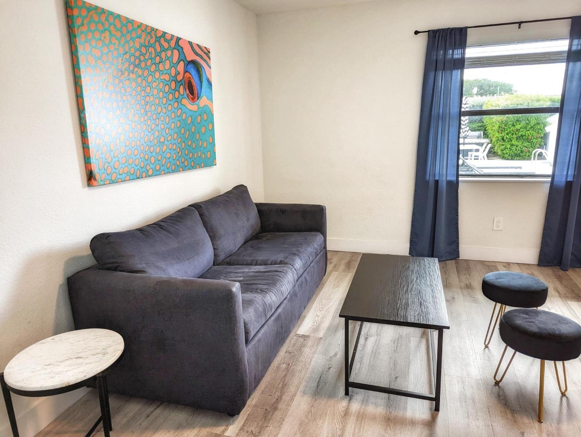 Pier Walk On Deerfield Beach Island Room photo