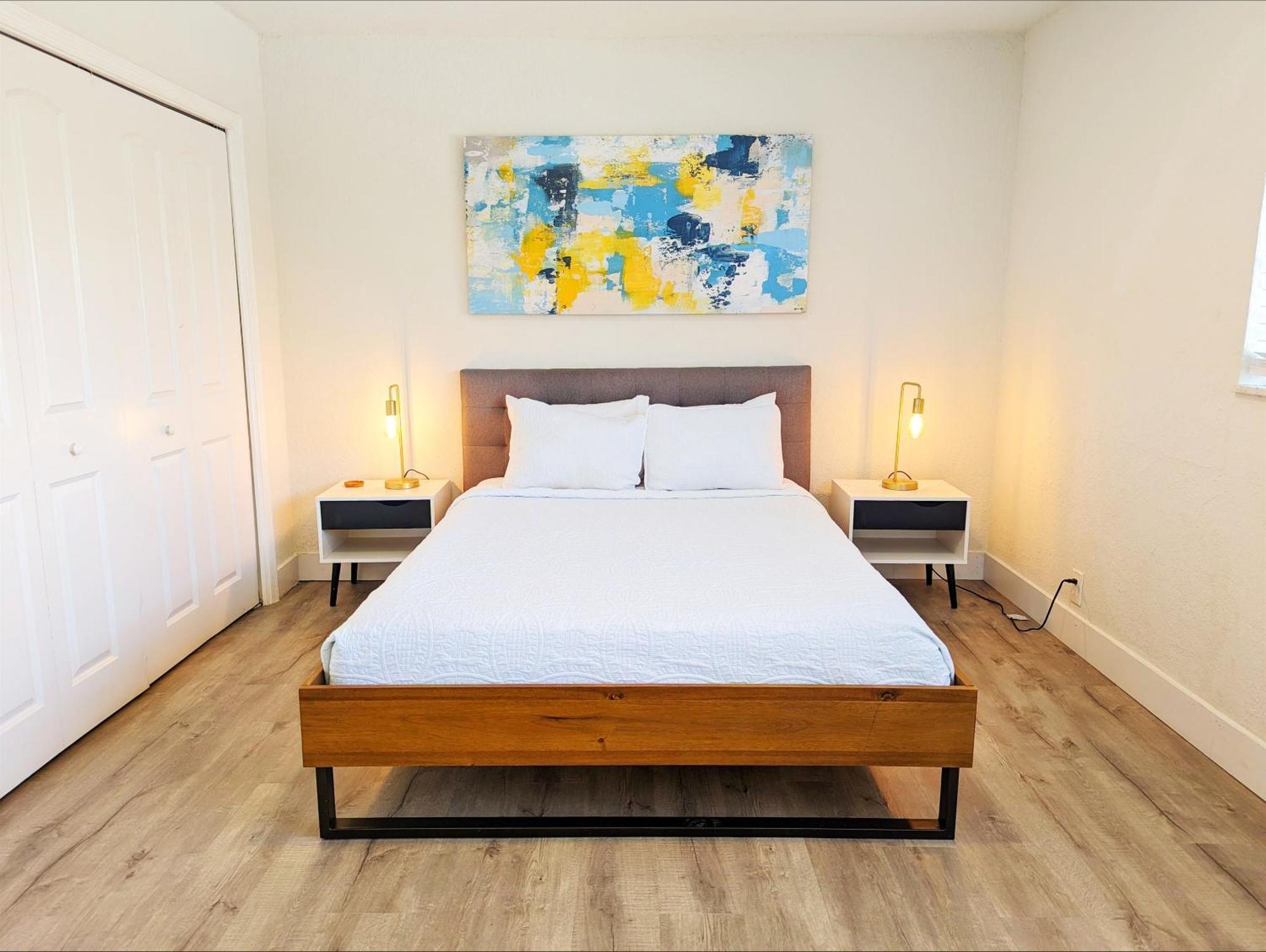 Pier Walk On Deerfield Beach Island Room photo